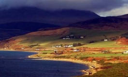 Packaging des Arran 10, 12, 14 ans et Lochranza : 4 couleurs de paysages insulaires
